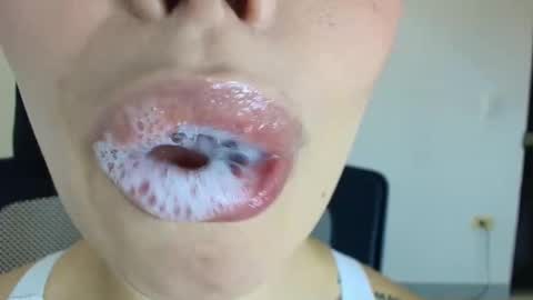 Lisbet online show from November 28, 8:11 pm