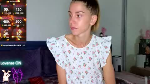 Kris Maks online show from October 7, 4:15 pm