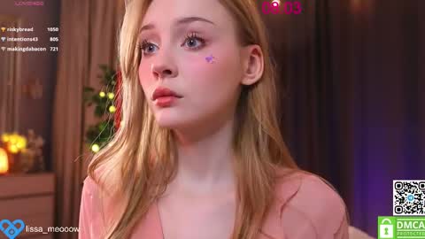 Snapshot of lissa_meooow chatting on March 8, 7:27 am your Liza again. Next stream Dec. 1 at 2 or 3 GMT online show from March 8, 7:27 am