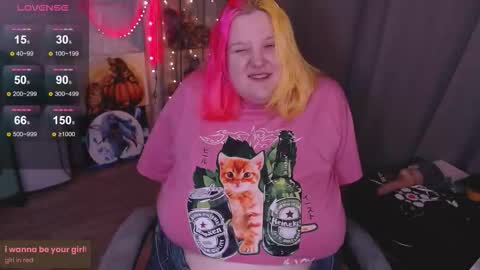 Snapshot of lissamuff chatting on November 27, 11:12 am Lissa online show from November 27, 11:12 am