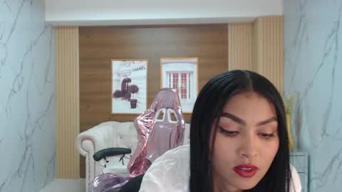 lissandra_s online show from September 17, 10:33 pm