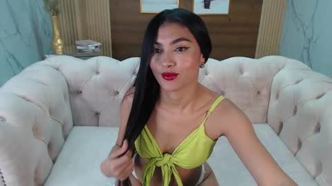 lissandra_s online show from October 2, 9:44 pm