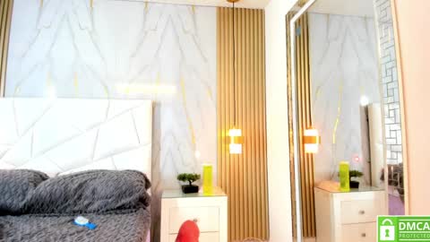 Snapshot of lissetlong69 chatting on January 28, 8:57 am Lisseth Long online show from January 28, 8:57 am