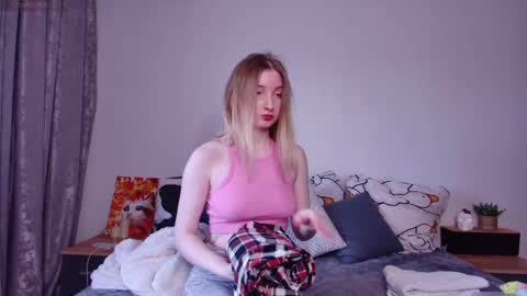 Lissa online show from March 7, 10:02 am