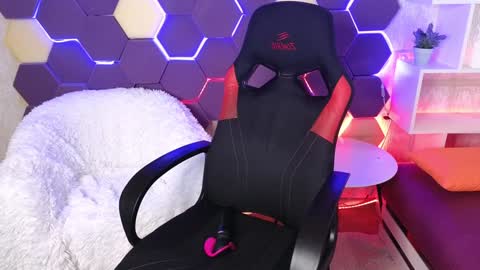 Lena online show from January 16, 4:28 am