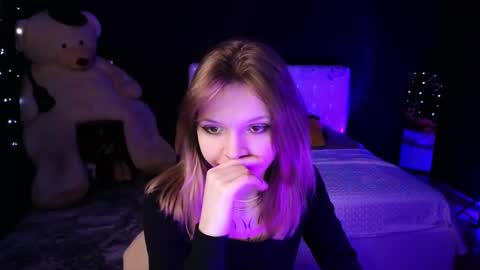 Lena online show from November 14, 2:32 am