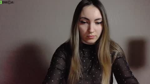 Tina online show from December 6, 3:44 pm