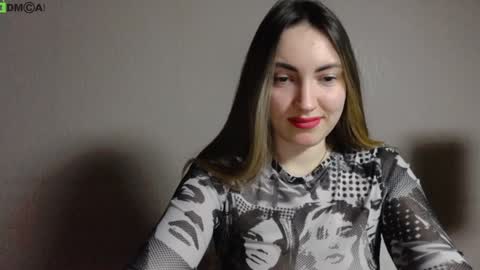 Tina online show from December 12, 7:04 pm