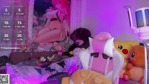 little ary online show from December 25, 2:02 pm