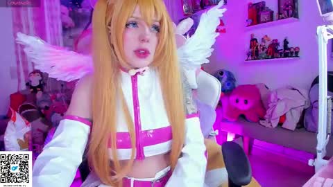 little ary online show from March 10, 6:49 am