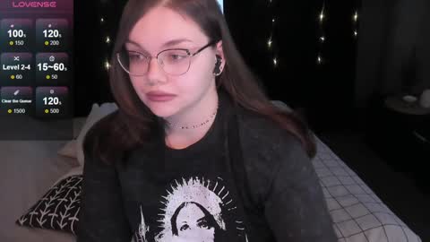 Eva online show from December 10, 12:05 pm