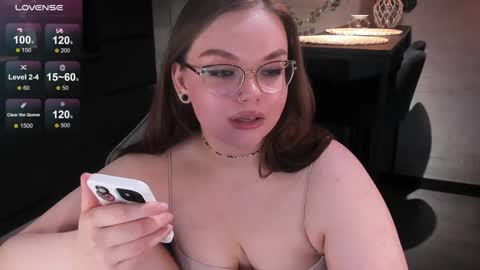 Eva online show from February 4, 1:48 pm