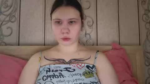 Snapshot of little_kitsune chatting on October 7, 6:54 am Rachel online show from October 7, 6:54 am