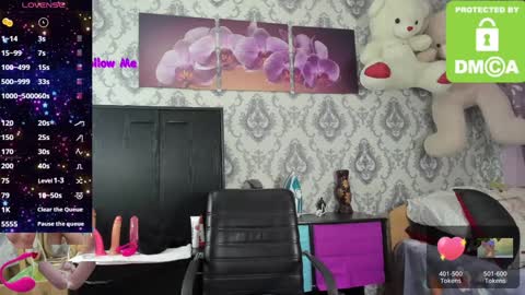 Snapshot of little_letti chatting on December 6, 3:19 am Letti online show from December 6, 3:19 am