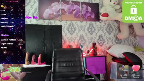 Snapshot of little_letti chatting on December 8, 3:32 am Letti online show from December 8, 3:32 am