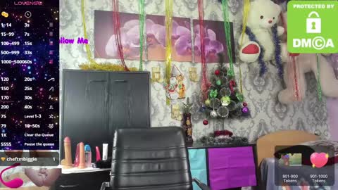 Snapshot of little_letti chatting on January 12, 2:35 am Letti online show from January 12, 2:35 am