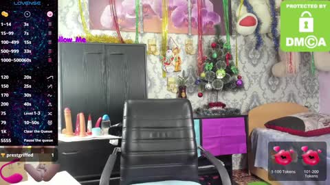 Snapshot of little_letti chatting on January 14, 8:52 am Letti online show from January 14, 8:52 am