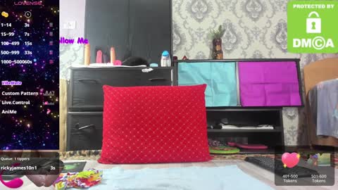 Snapshot of little_letti chatting on February 2, 7:52 am Letti online show from February 2, 7:52 am