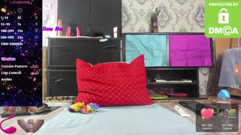 Snapshot of little_letti chatting on February 4, 8:13 am Letti online show from February 4, 8:13 am