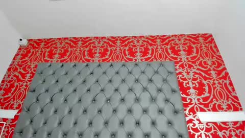 Snapshot of little_lilith_apple chatting on February 13, 1:08 am little_lilith_apple online show from February 13, 1:08 am