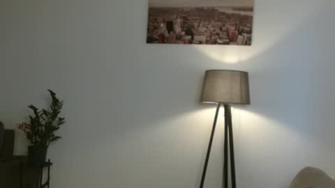 Nicole online show from October 1, 1:39 pm