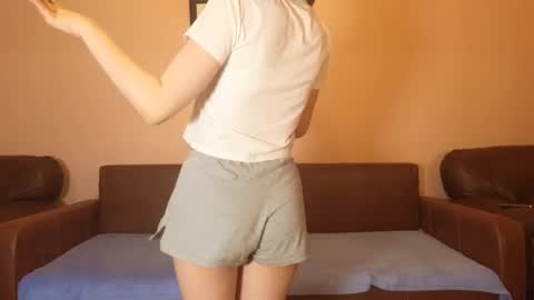 Alice online show from December 19, 5:47 am