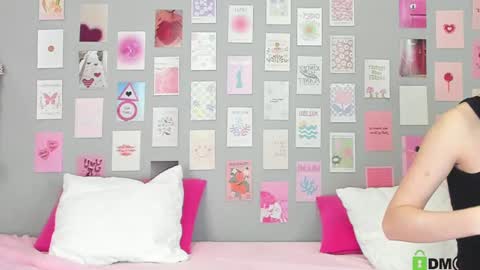 Kriss online show from February 28, 9:36 am