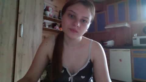 little_shygirl_ online show from September 24, 4:05 am