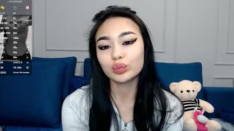 Snapshot of little_v1rgin_angel chatting on February 10, 4:58 pm Kwan online show from February 10, 4:58 pm