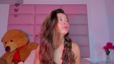 littlee_emma_ online show from January 10, 3:18 am