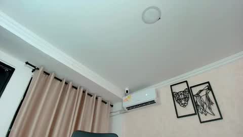 Sarahs Room online show from October 14, 9:48 pm