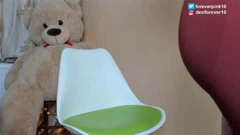 Snapshot of littlepinky77 chatting on March 8, 10:22 am Pinky online show from March 8, 10:22 am