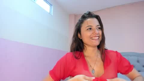 Snapshot of littletammy4u_ chatting on November 16, 12:22 pm tammy online show from November 16, 12:22 pm