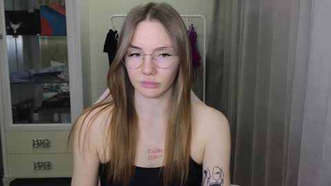 Eliana online show from January 15, 2:13 pm