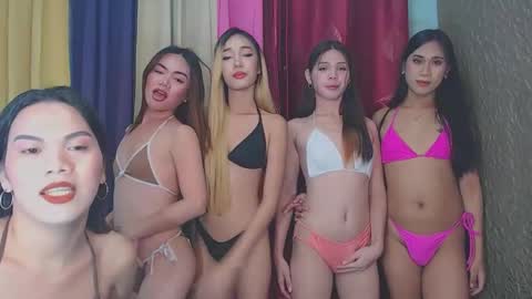 Snapshot of livefuckers_dual chatting on December 5, 4:54 am via kyle keva medusa dana online show from December 5, 4:54 am