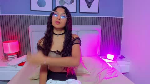 Snapshot of liz__cute chatting on October 1, 11:38 am Lizeth online show from October 1, 11:38 am