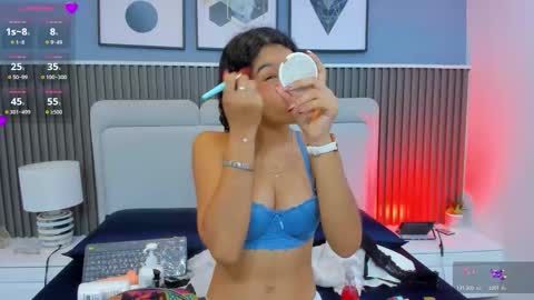 Snapshot of liz__cute chatting on October 29, 11:34 am Lizeth online show from October 29, 11:34 am