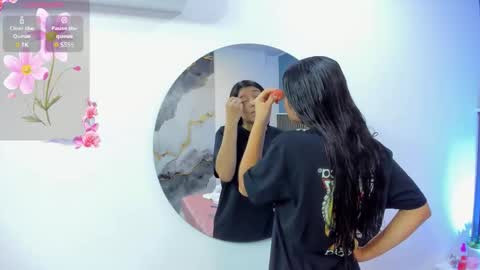 Snapshot of liz__cute chatting on November 21, 11:42 am Lizeth online show from November 21, 11:42 am