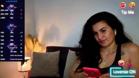 liz online show from March 10, 1:21 pm