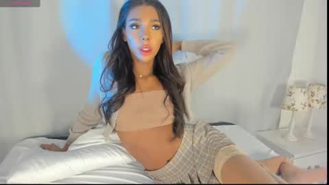 Liz Grant online show from September 29, 9:52 pm