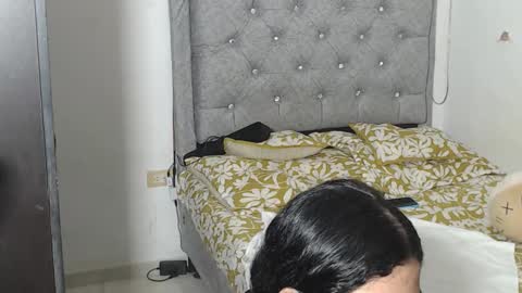 Snapshot of liza_thurner chatting on October 23, 1:38 am Liza Thurner online show from October 23, 1:38 am