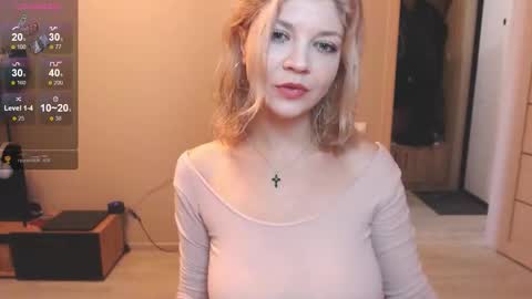Snapshot of liza_wet chatting on October 31, 2:56 am Liza Wet online show from October 31, 2:56 am