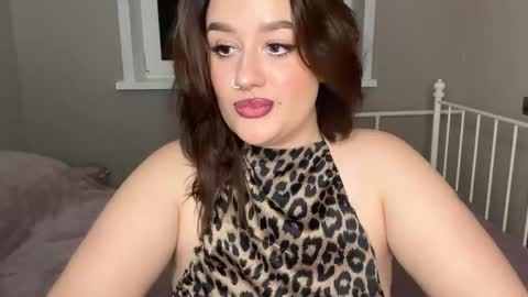 lizamartina online show from October 18, 8:31 pm