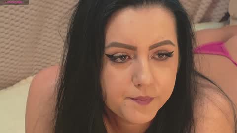 Snapshot of lizasunshine__ chatting on February 3, 3:59 pm lizasunshine__ online show from February 3, 3:59 pm