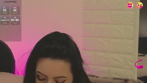 Snapshot of lizasunshine__ chatting on February 19, 7:17 am lizasunshine__ online show from February 19, 7:17 am