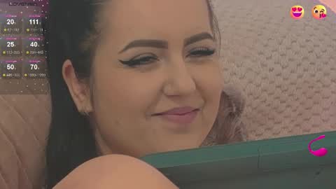 Snapshot of lizasunshine__ chatting on March 5, 1:17 pm lizasunshine__ online show from March 5, 1:17 pm