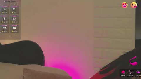 Snapshot of lizasunshine__ chatting on March 7, 1:18 pm lizasunshine__ online show from March 7, 1:18 pm