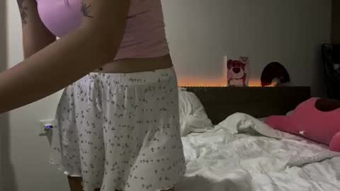 Lizz online show from November 23, 12:49 pm