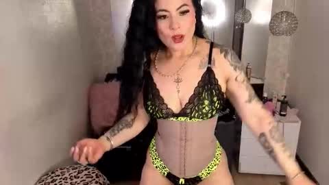 Lizha  online show from November 6, 5:25 pm