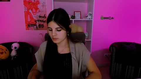 Snapshot of lizzie_boom chatting on September 18, 5:31 am lizzie_boom online show from September 18, 5:31 am